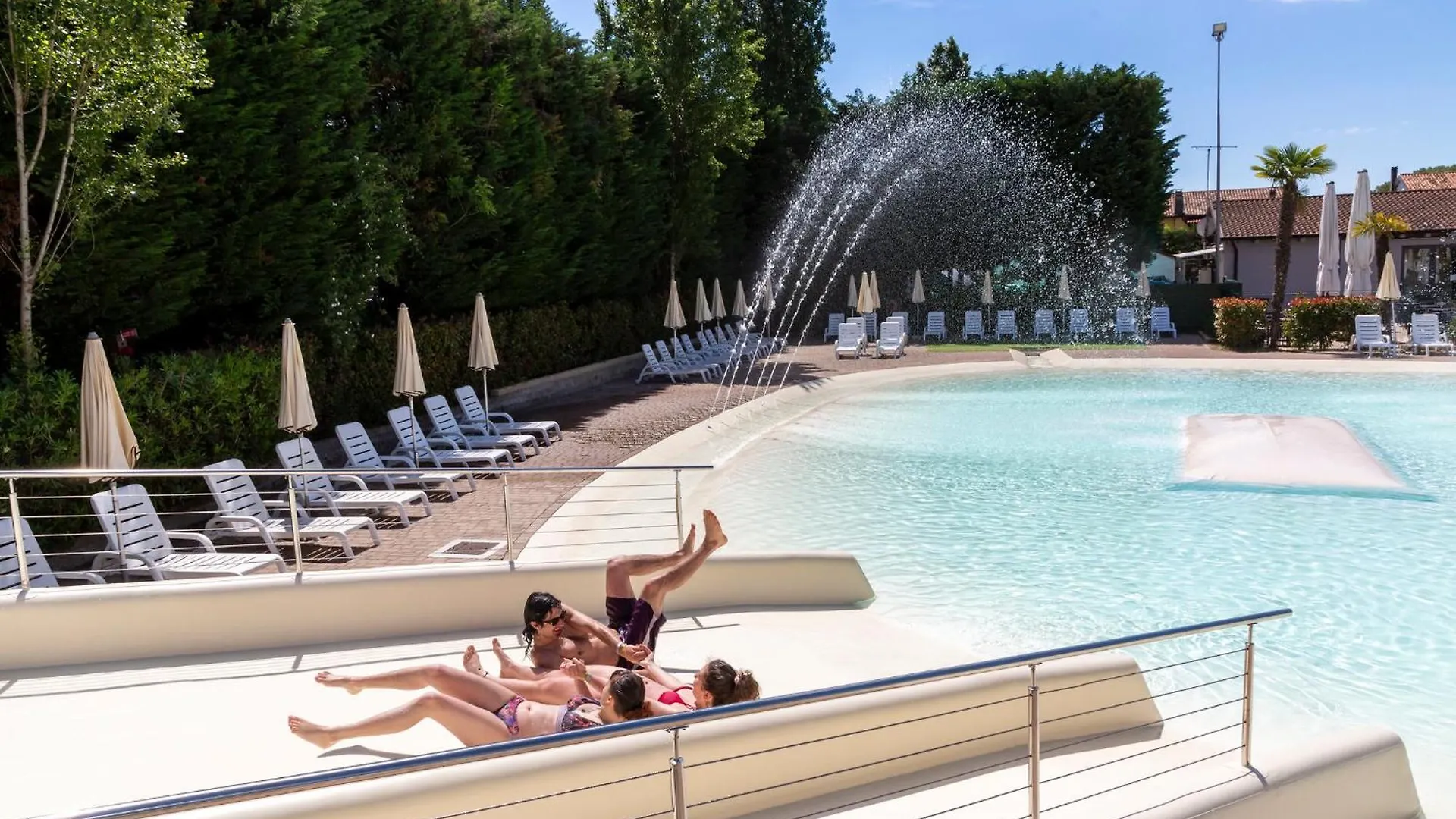 Hu Venezia Camping In Town Marghera 3*,  Italy