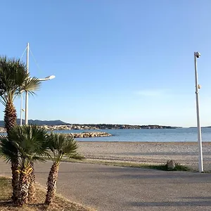 Appartement Plage Bonnegrace a Sanary-sur-Mer , Six-Fours-les-Plages France