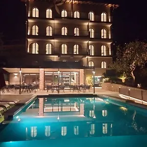 Ξενοδοχείο Ristorante Al Caminetto Worldhotels Crafted Adults Only, Torri Del Benaco