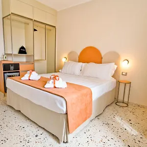  Holiday home Maison Boutique Al Redentore