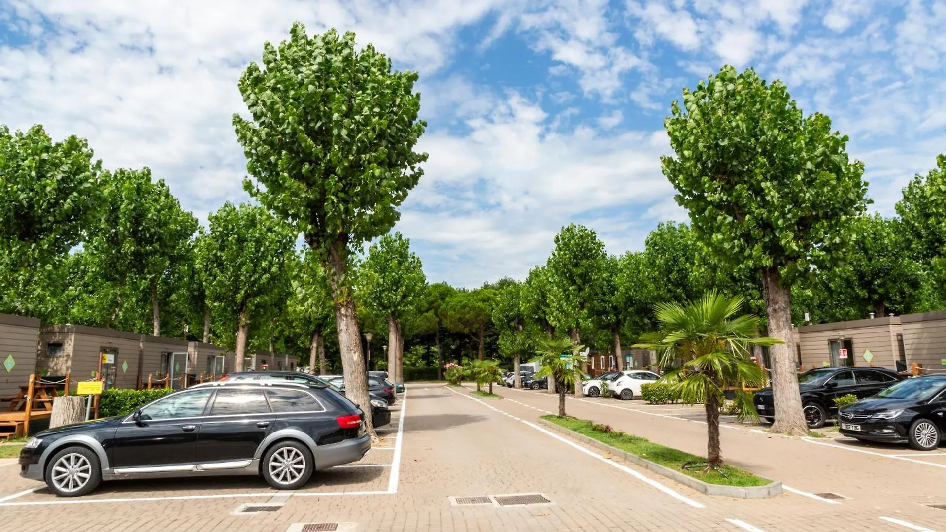 ***  Hu Venezia Camping In Town Marghera Italie